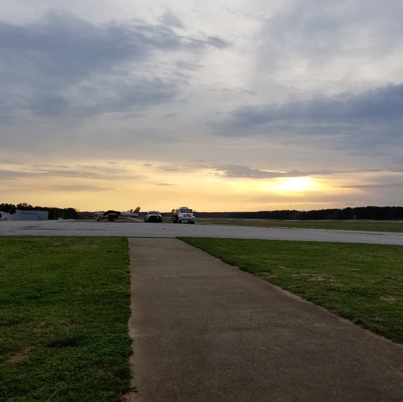 Meet your Posher, Eddie - Picture 1 of 2